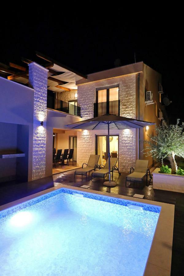 Vila Lapidem Sukošan Exterior foto