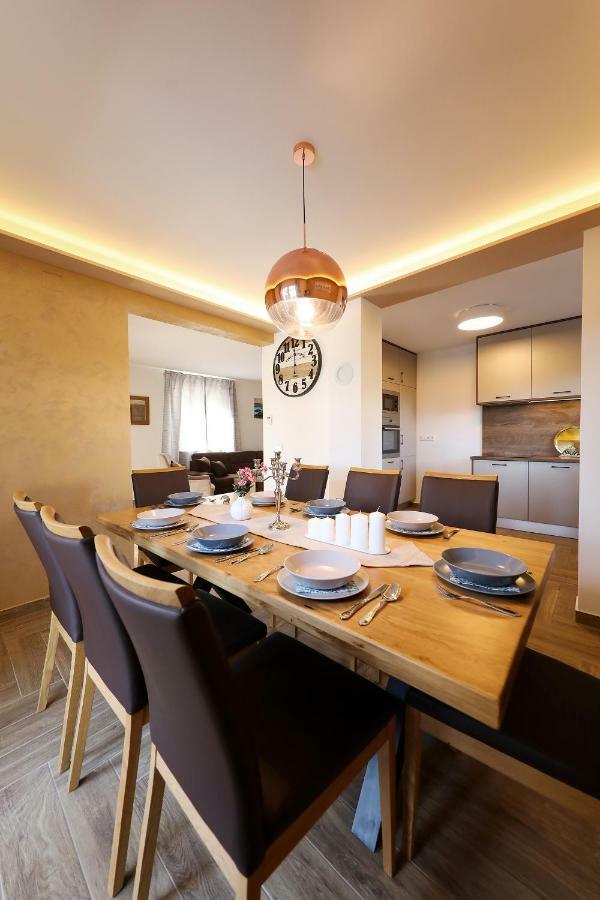 Vila Lapidem Sukošan Exterior foto