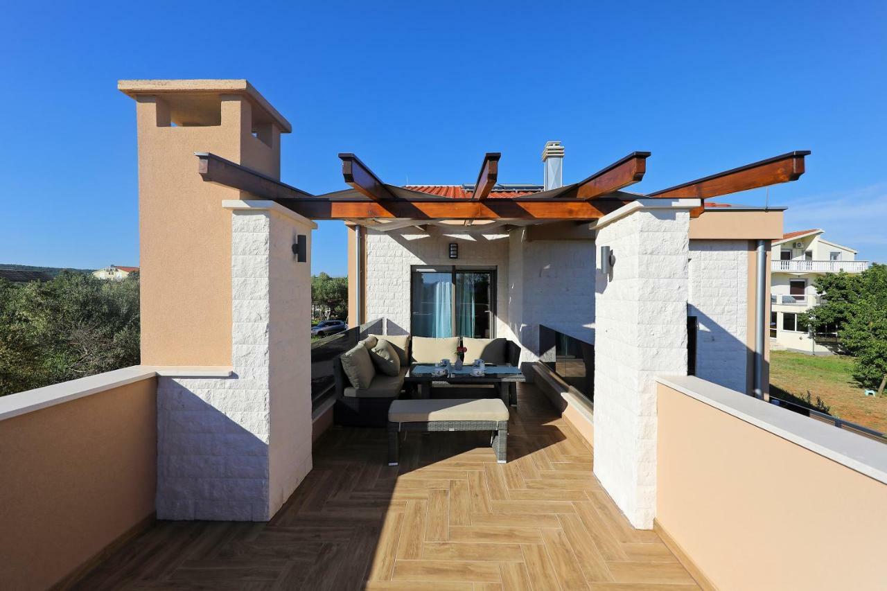 Vila Lapidem Sukošan Exterior foto